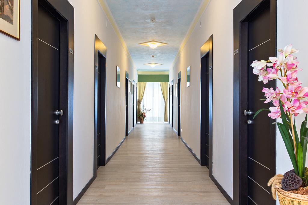 Clipper Hotel Pesaro Ngoại thất bức ảnh